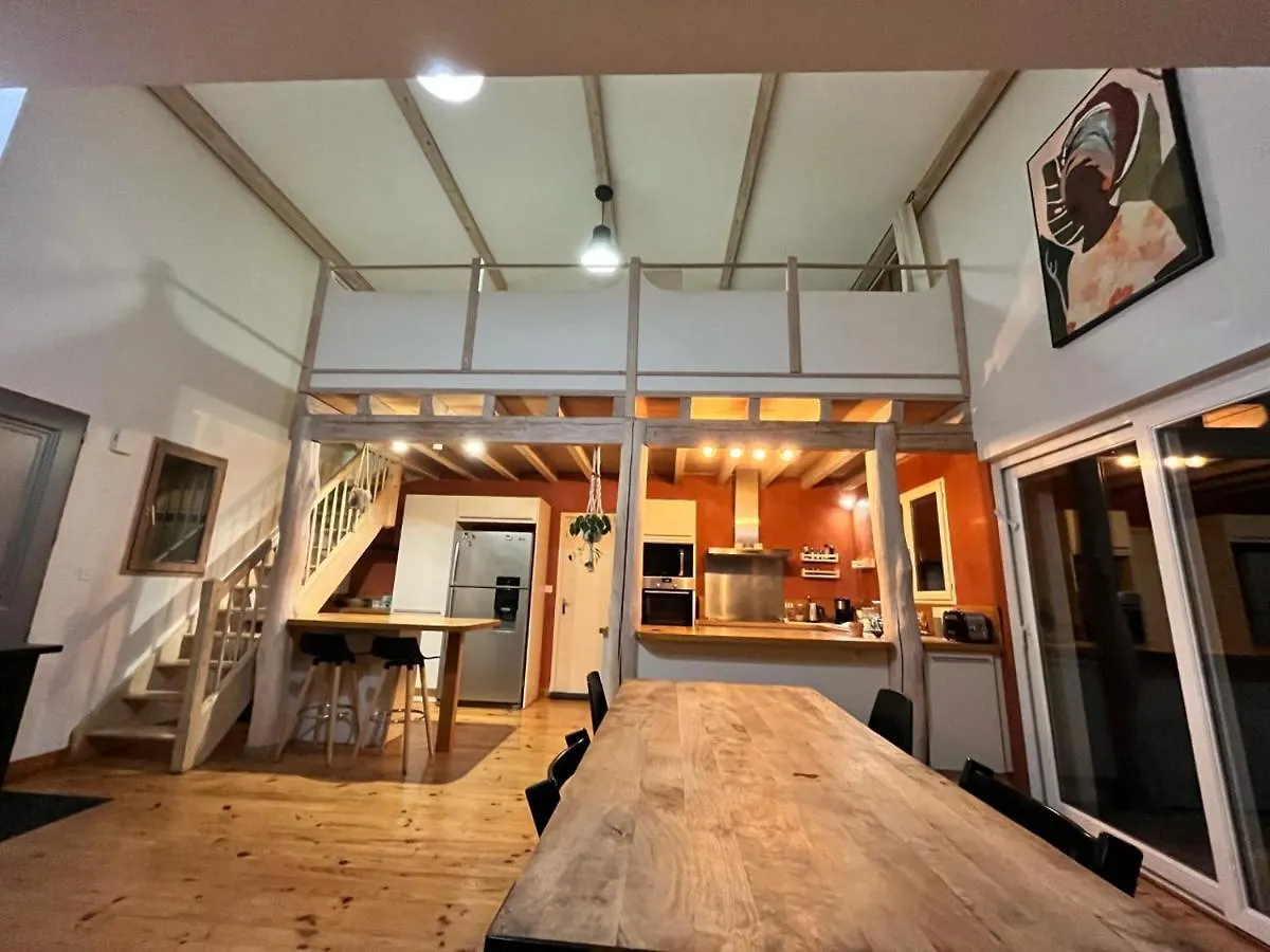 Maison Tout Confort Avec Piscine Albi 0*,